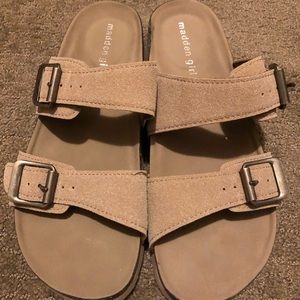 Women’s madden girl sandals-